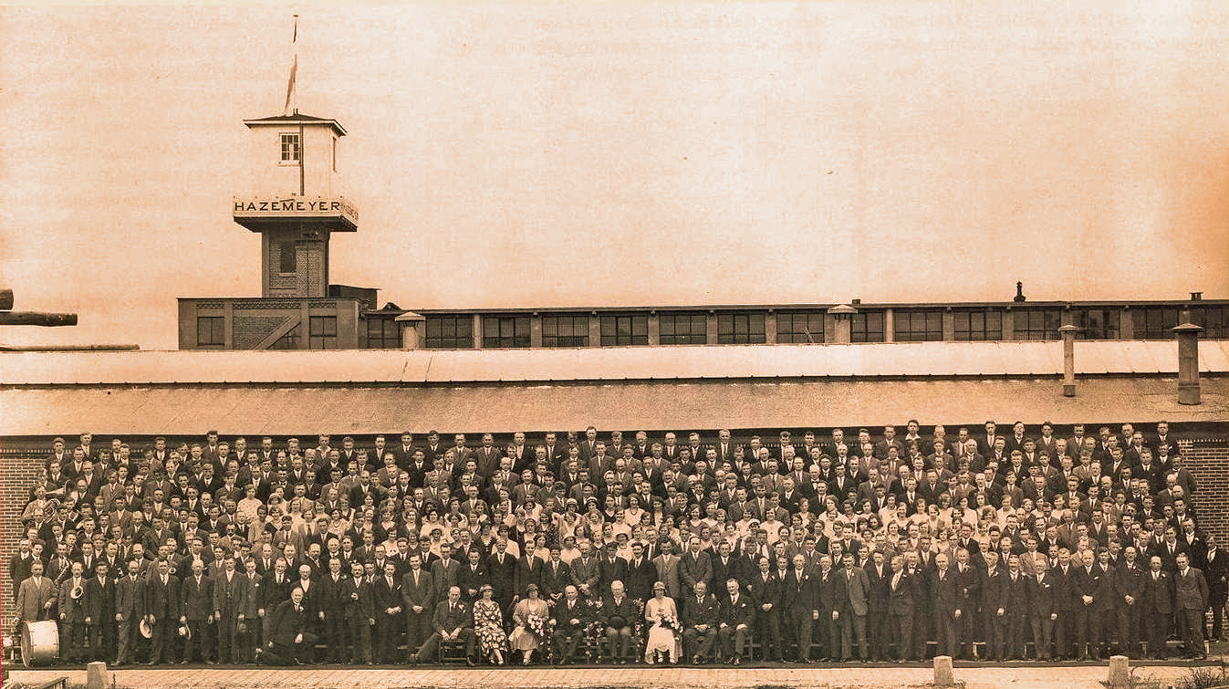 Hazemeyer groepsfoto personeel 25 jarig bestaan 1932